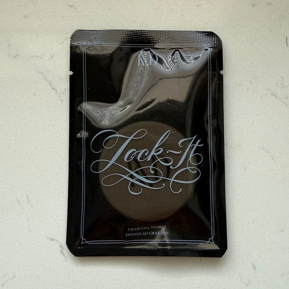 KVD Beauty Kat VonD Lock-It Charcoal Makeup Sponge Blender Applicator New Sealed